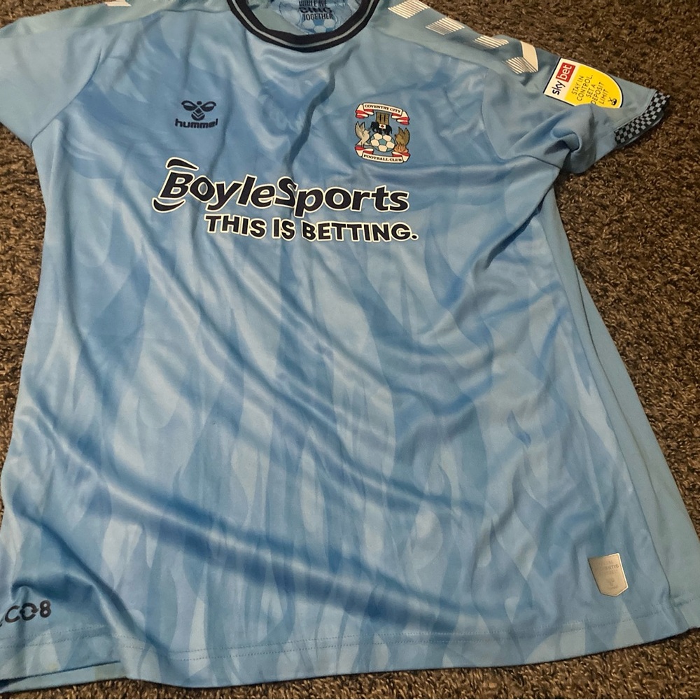 Coventry City Men’s large soccer jersey